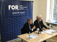 FOR: Jak PiS w 11 aktach odbierało wolność samorządom, Business Insider Polska
